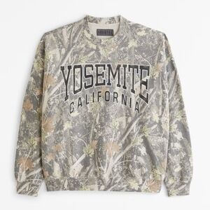 Abercrombie Yosemite Crewneck Sweatshirt